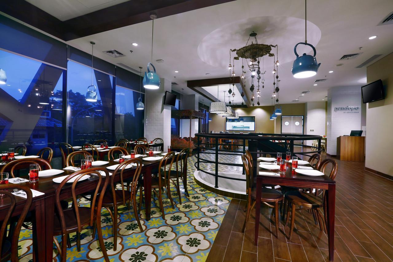 Hotel Neo+ Kebayoran Cakarta Dış mekan fotoğraf